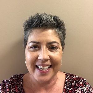 Meet your Posher, Lena